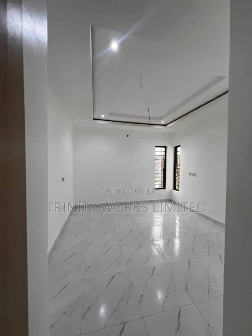 5bdrm Duplex in Nsukka for sale in Nsukka