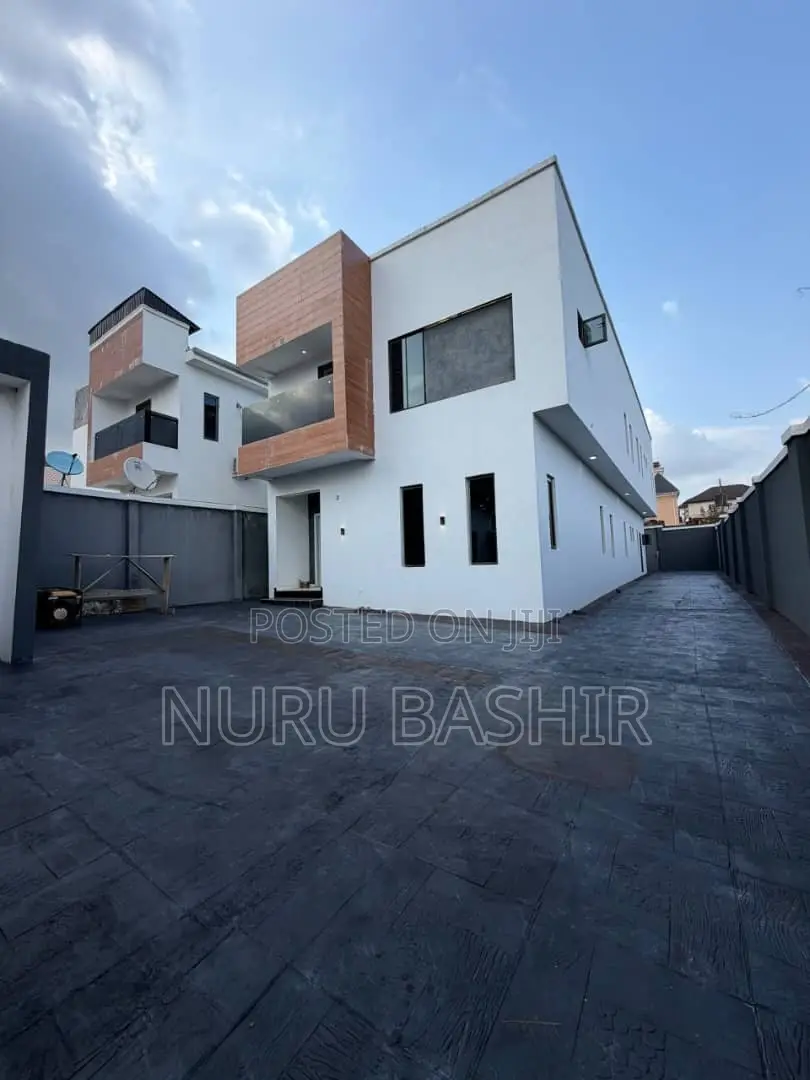 5bdrm Duplex in Oke Badan Estate, Akobo for sale in Akobo