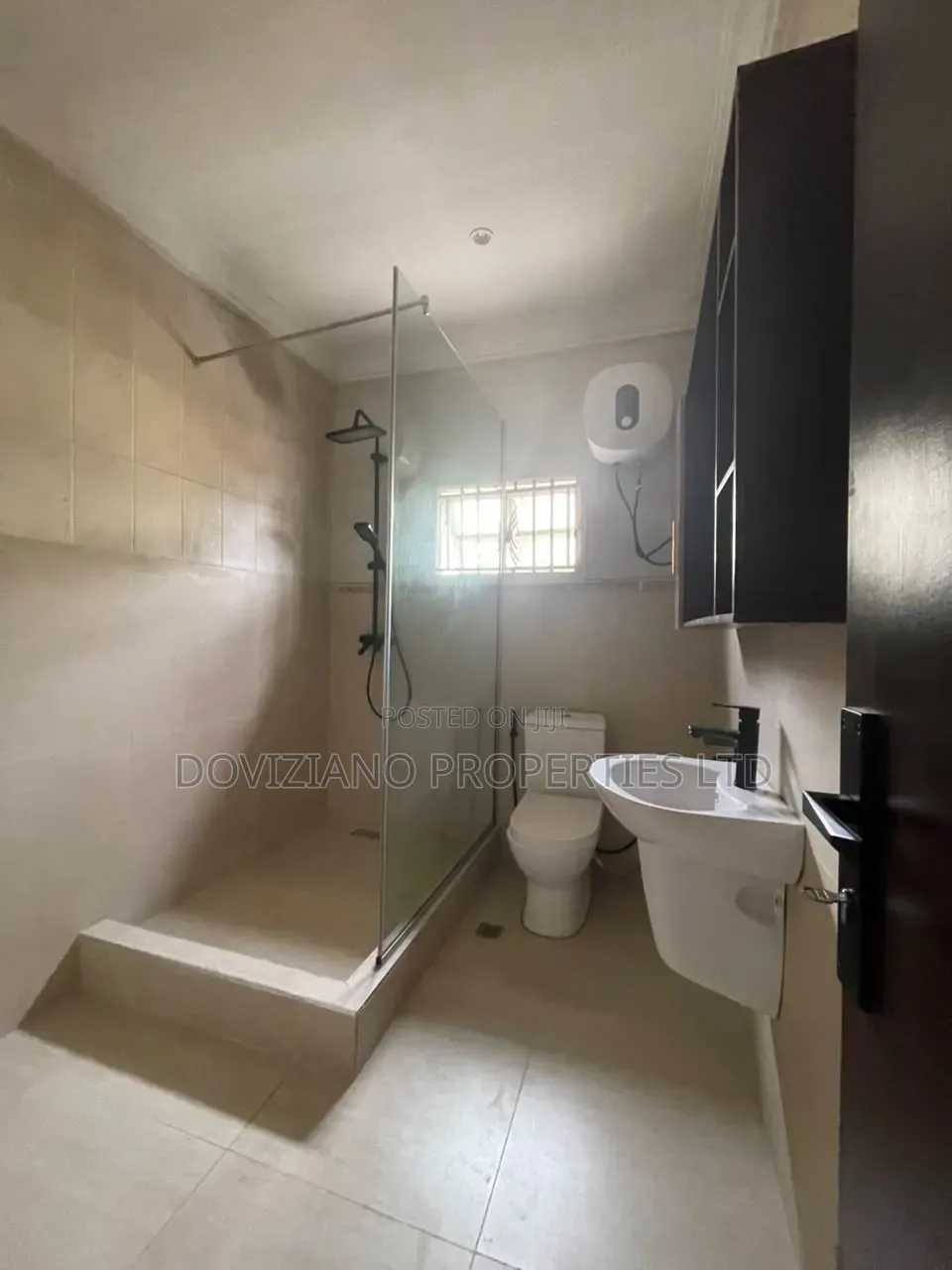 3bdrm Apartment in Lekki Phase 1 for rent in Lekki Phase 1