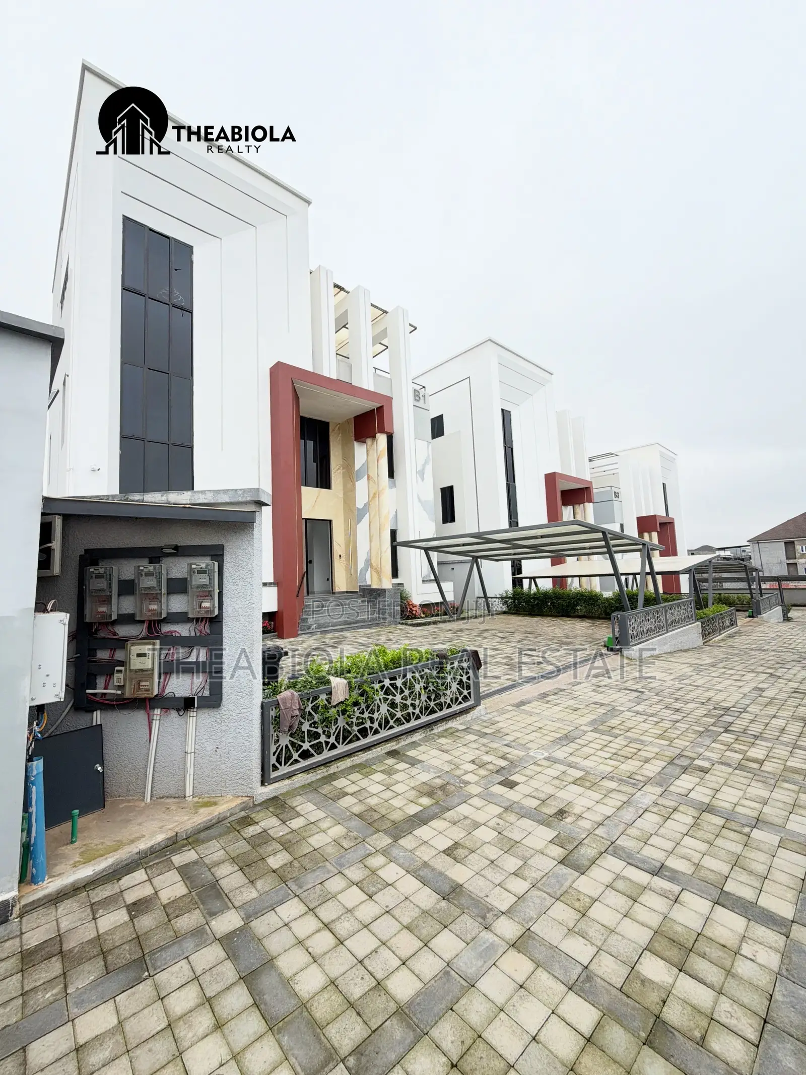 6bdrm Duplex in Guzape District for sale in Guzape District