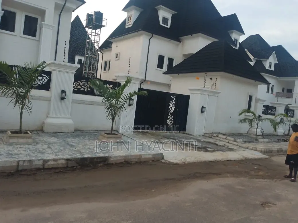 4bdrm House in Justice Estates, Bunkoro for sale in Bunkoro