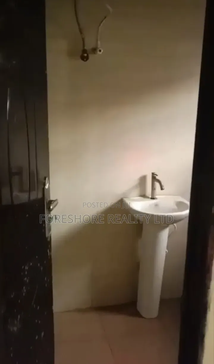3bdrm Apartment in Ogudu Gra for rent in Ogudu GRA