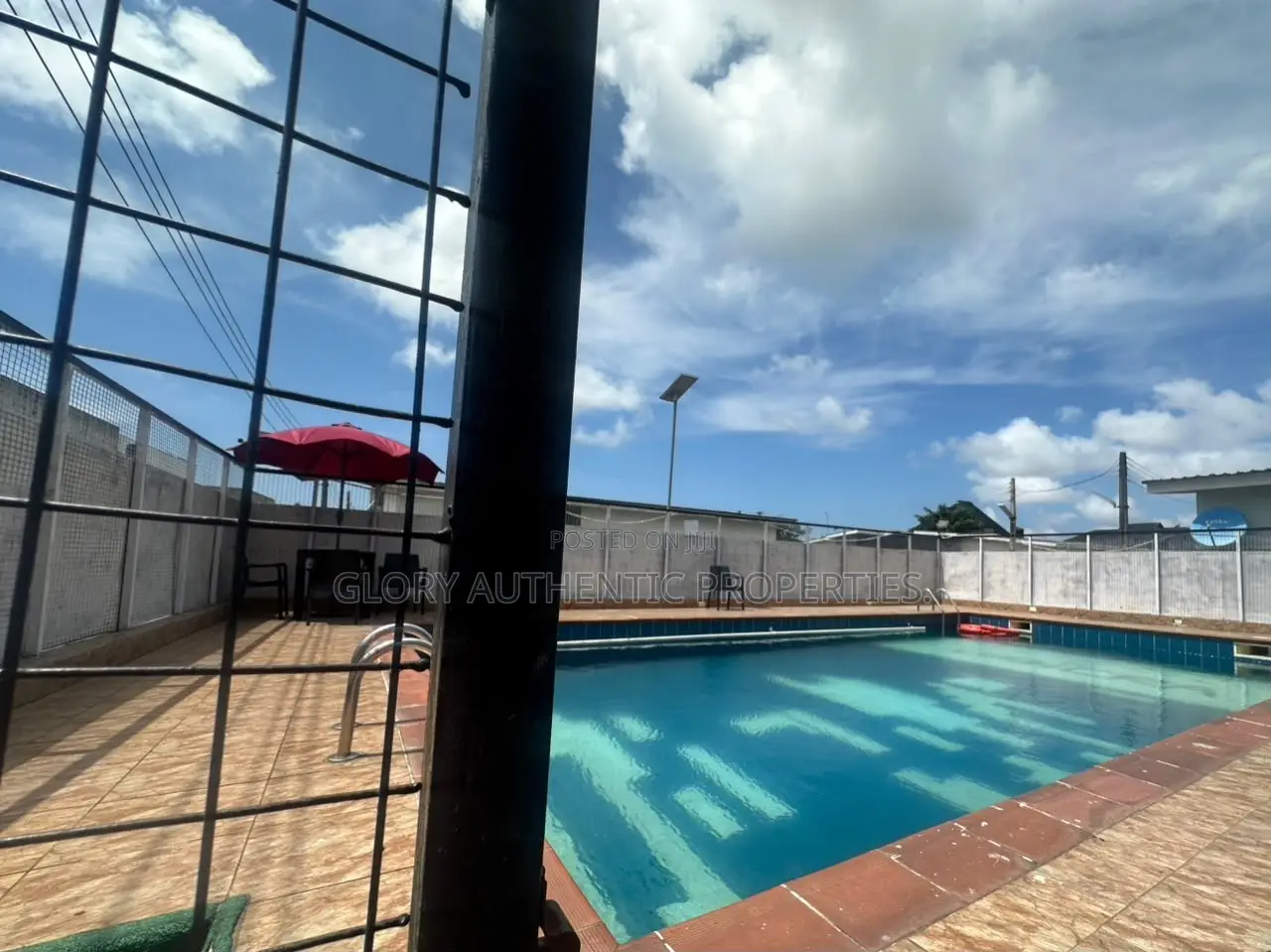3bdrm Bungalow in Vantage Court, Lagos Island / Lagos Island for sale in Lagos Island / Lagos Island