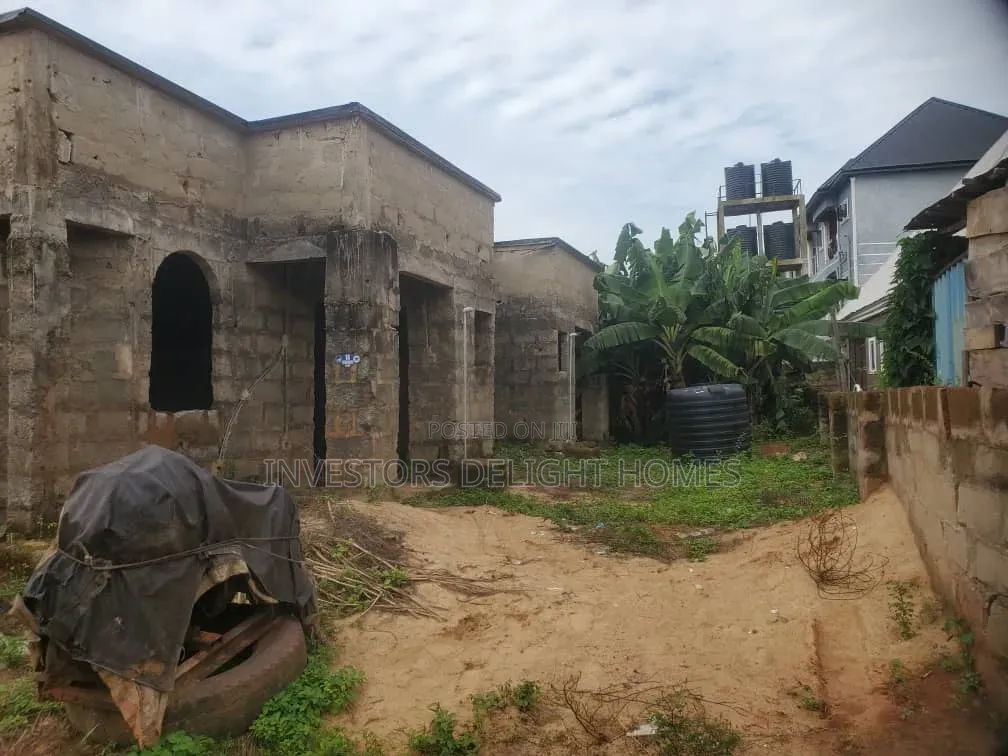 2bdrm Block of Flats in Oshimili North for sale in Oshimili North