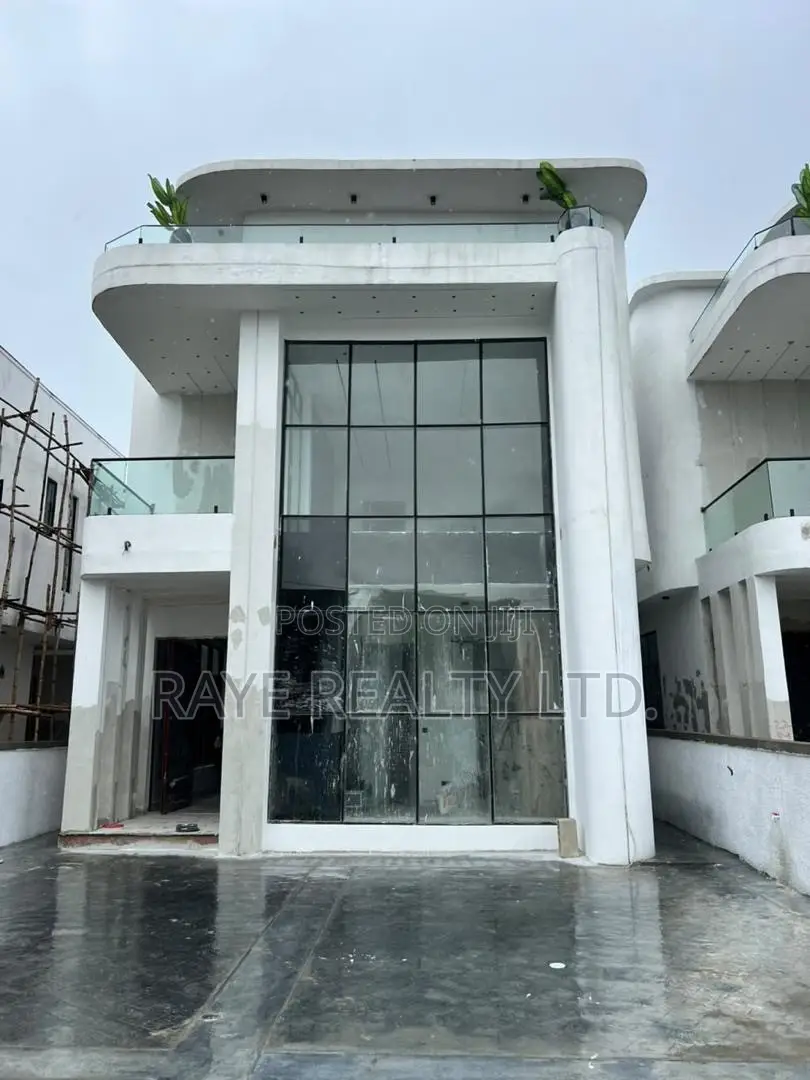5bdrm Duplex in Ajah for sale in Ajah