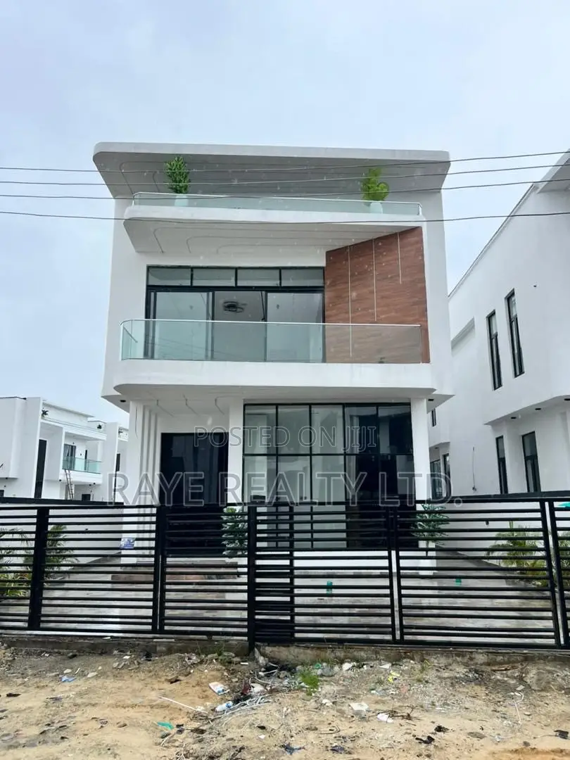 5bdrm Duplex in Ajah for sale in Ajah