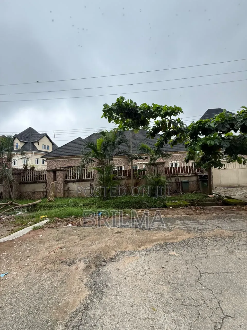 4bdrm Bungalow in Dape for sale in Dape