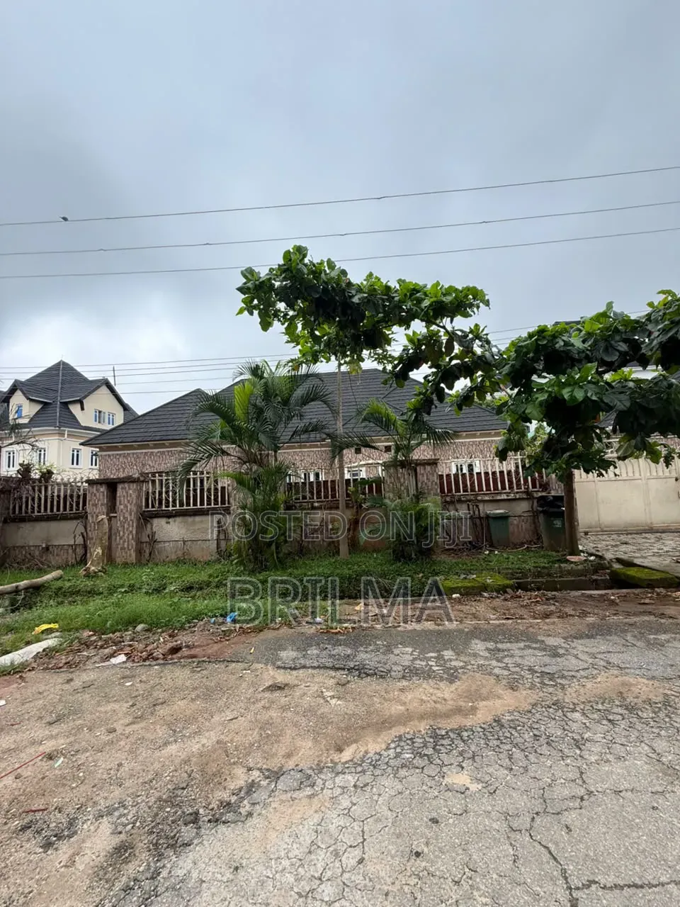 4bdrm Bungalow in Dape for sale in Dape