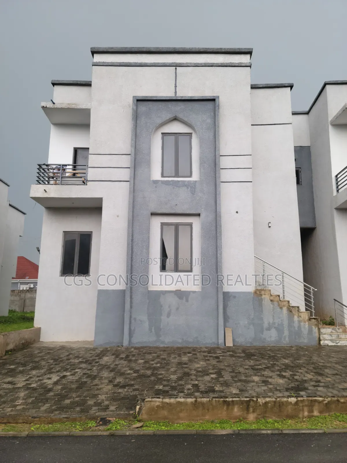 4bdrm Townhouse / Terrace in Asante Sana By, Galadimawa for rent in Galadimawa