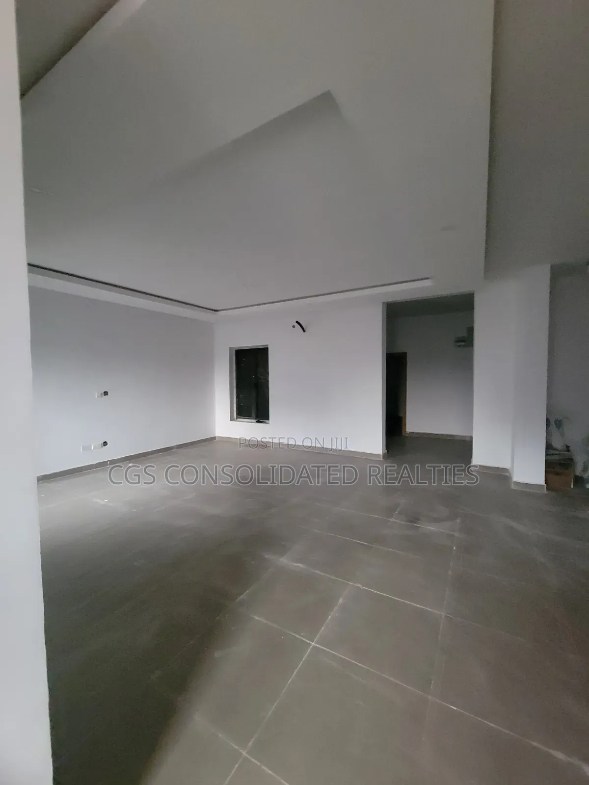 4bdrm Townhouse / Terrace in Asante Sana By, Galadimawa for rent in Galadimawa