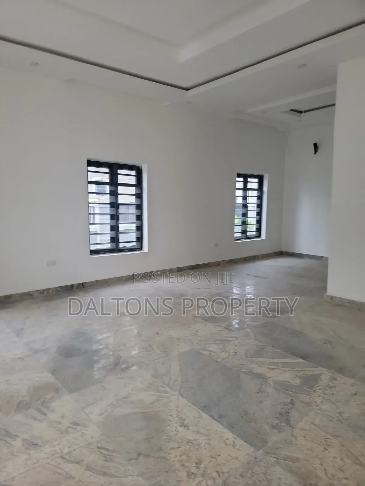 4bdrm Duplex in Avila Estate, Lugbe for sale in Sabon Lugbe