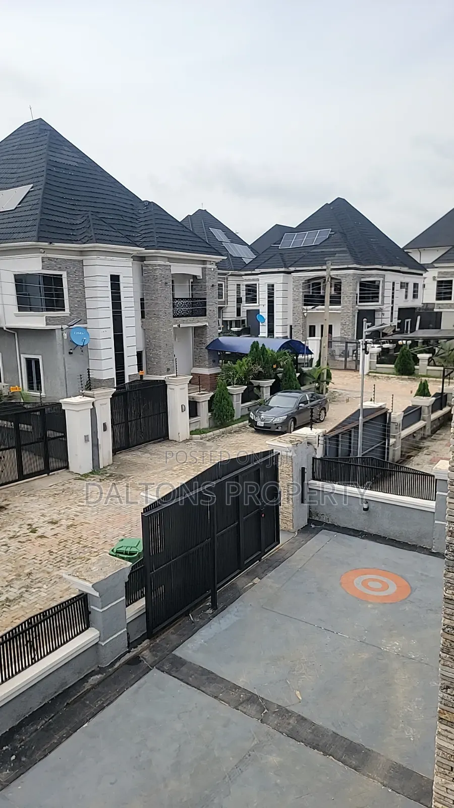 4bdrm Duplex in Avila Estate, Lugbe for sale in Sabon Lugbe