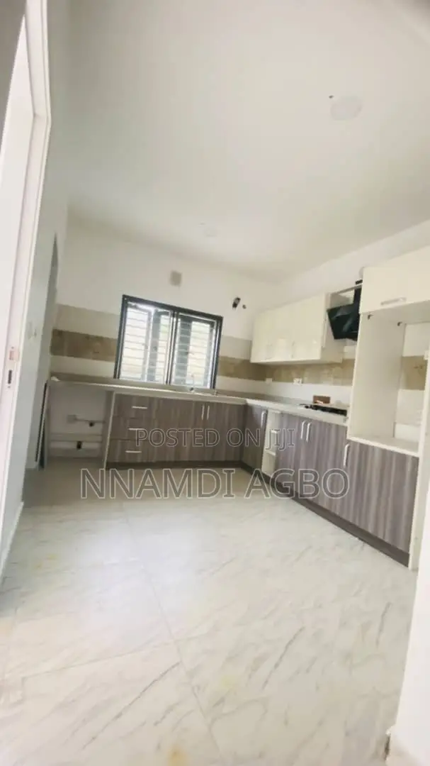 2bdrm Apartment in Abraham Adesanya Estate for rent in Abraham Adesanya Estate