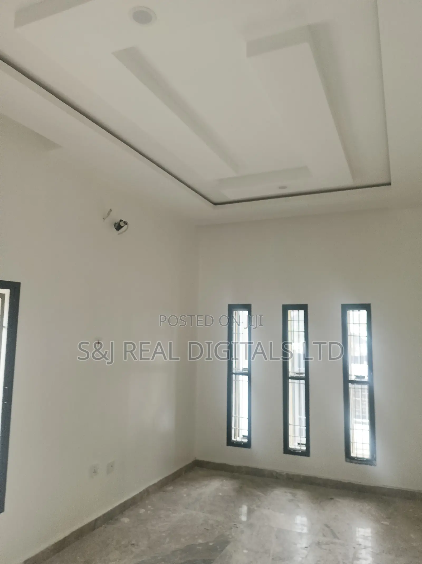 5bdrm Duplex in Jahi for sale in Jahi