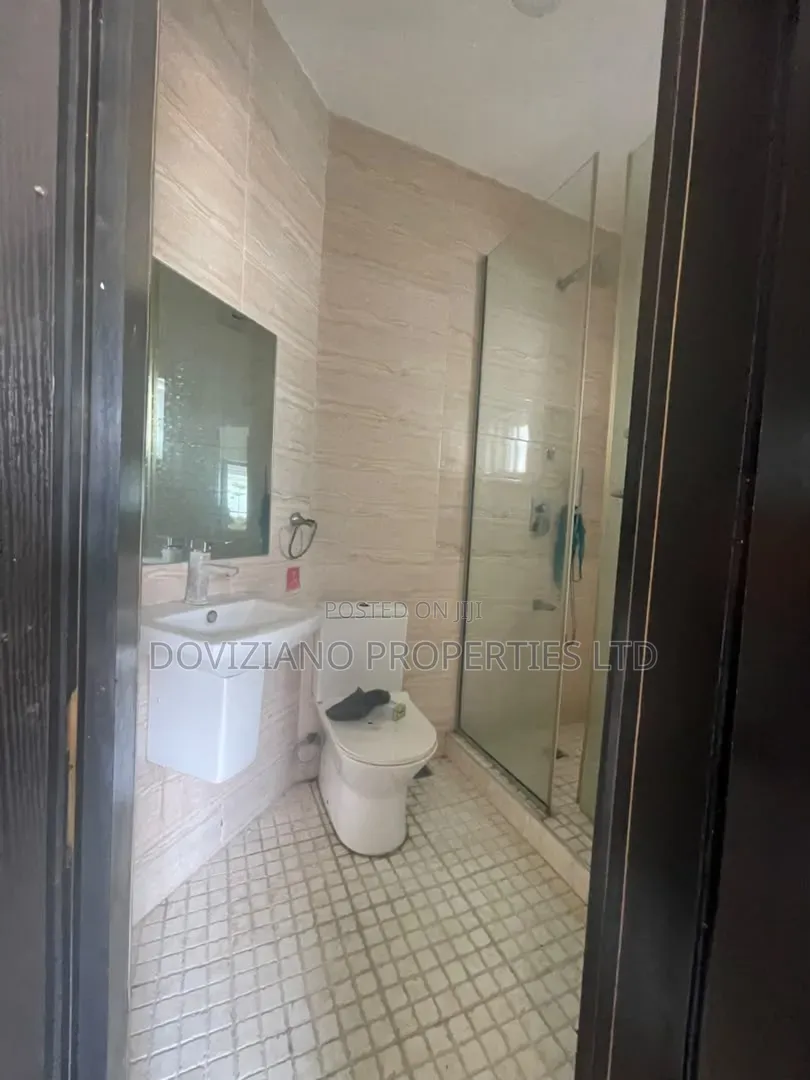 2bdrm Apartment in Osapa london for rent in Osapa london