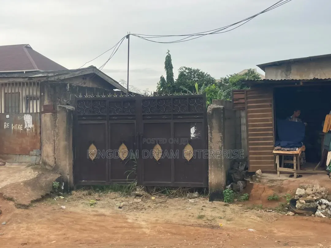 376.699Sqm Land Off Clem Road Ojokoro Abulegba Lagos State Nigeria in Abule Egba