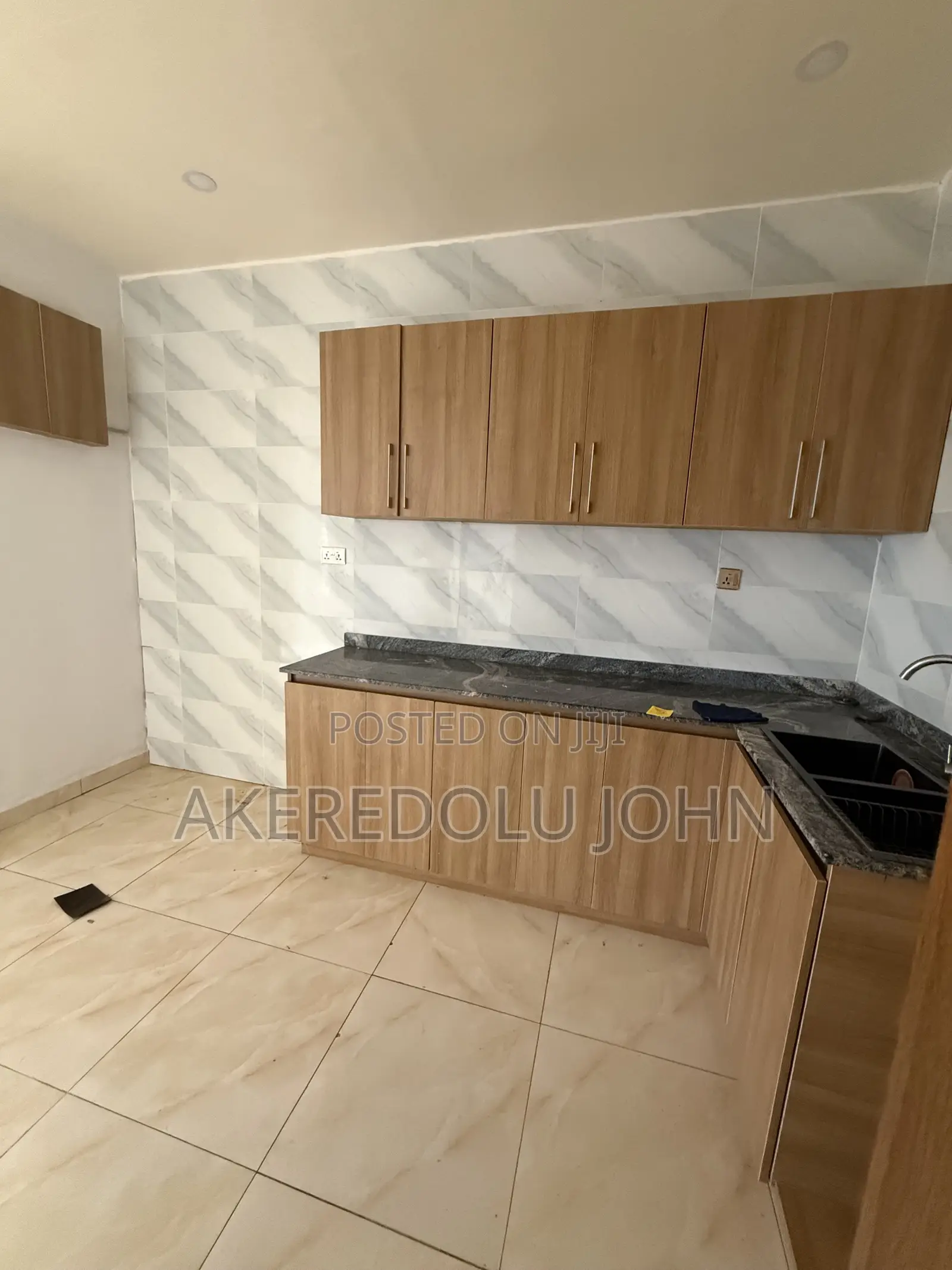 1bdrm Block of Flats in Gaduwa for sale in Gaduwa