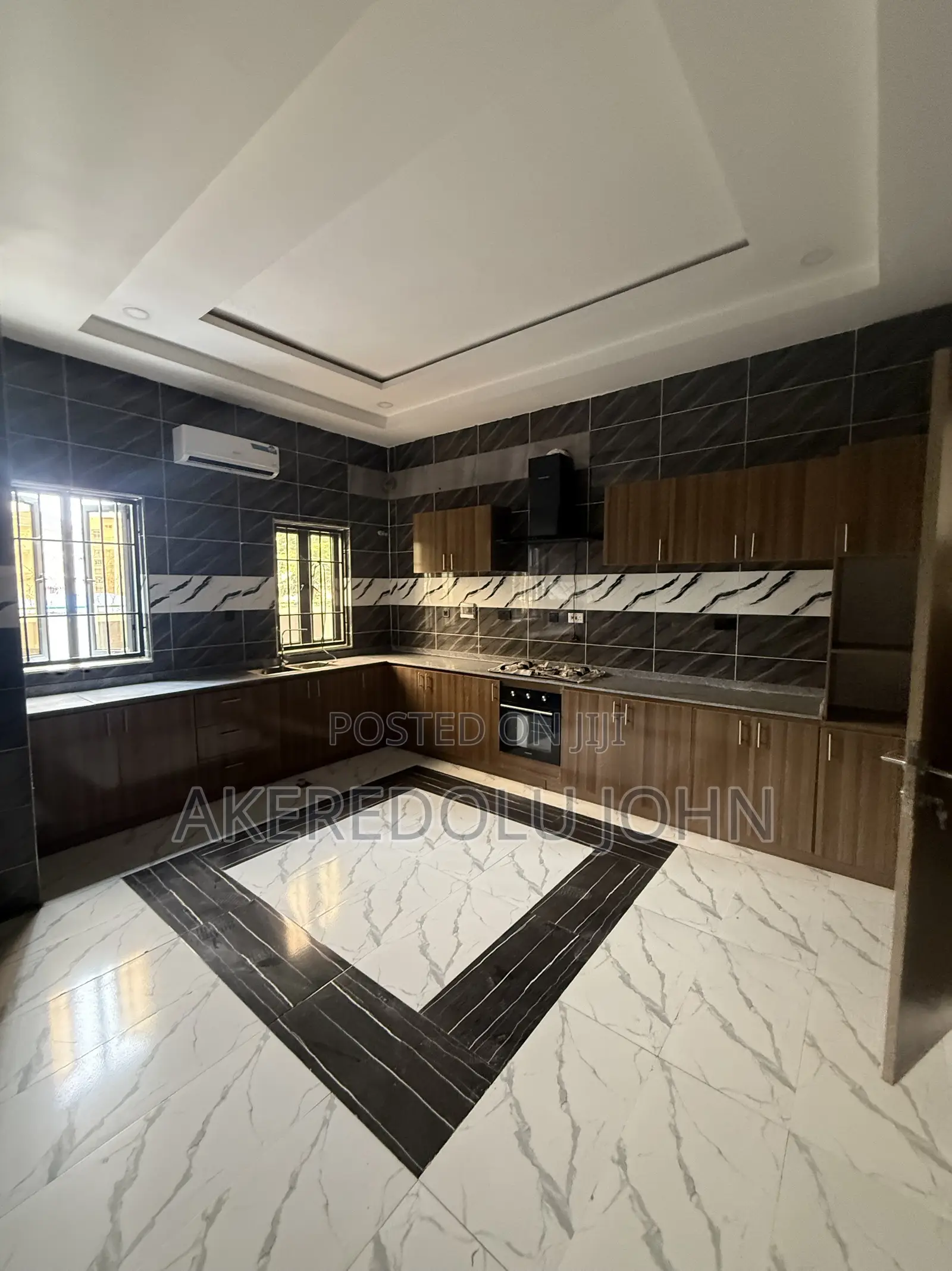 5bdrm Duplex in Kado for sale in Kado