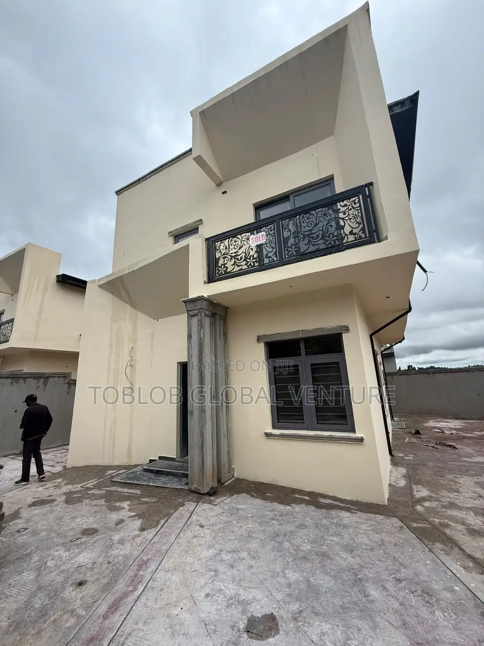 3bdrm Duplex in Jericho for rent in Jericho