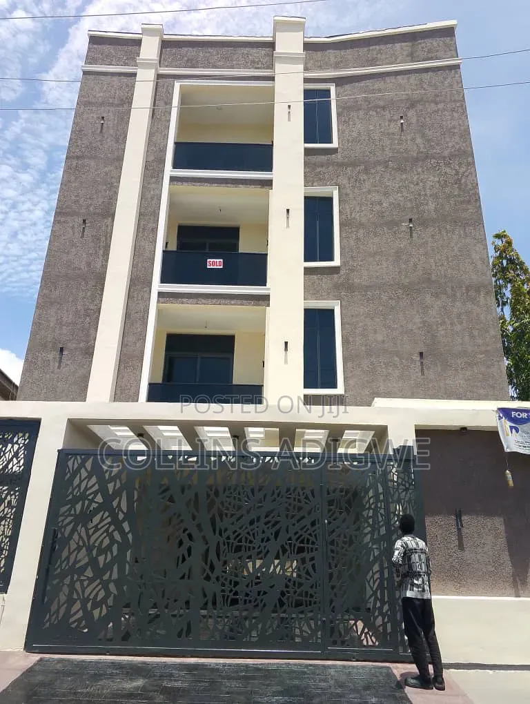 2bdrm Apartment in Main Lekki Phase 1 for sale in Lekki Phase 1