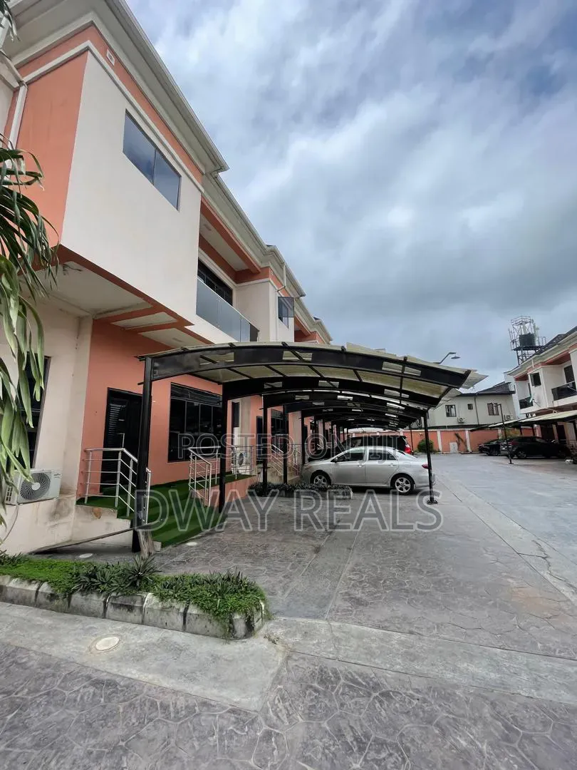 4bdrm Townhouse / Terrace in Ilasan for rent in Ilasan