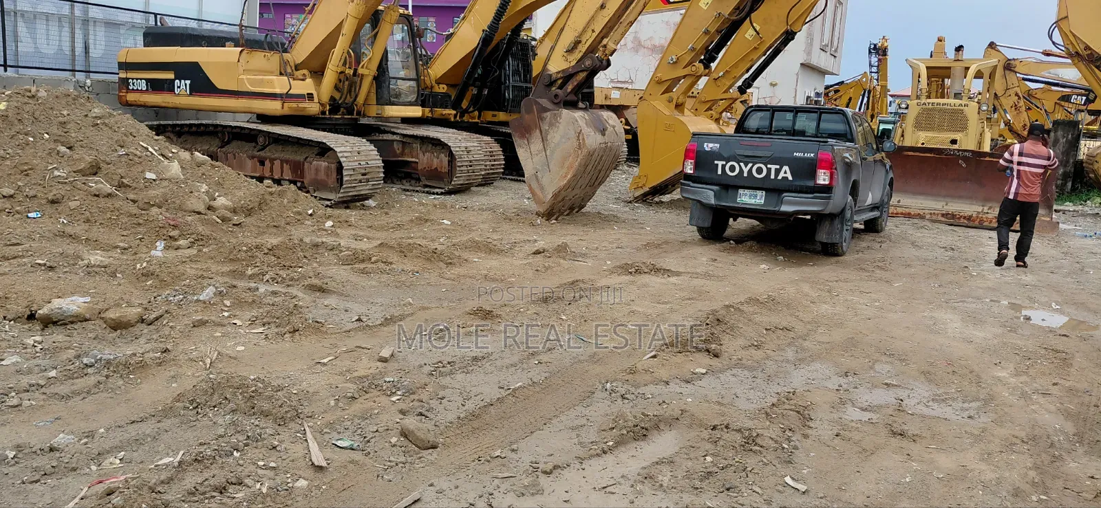 5, 700sqm (10 Plots ) Facing Rd Maryland Expressway in Anthony Village