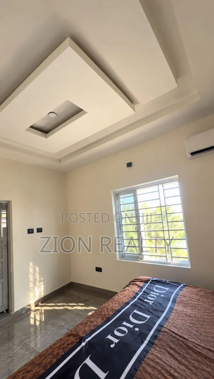 3bdrm Apartment in Royal Garden Estate, Lakowe for rent in Lakowe