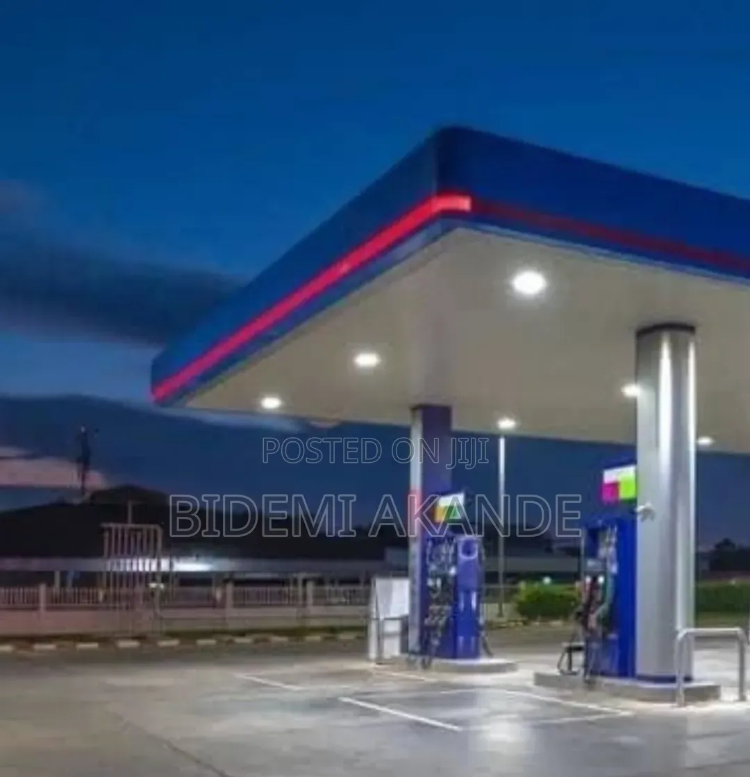 Functioning Filling Station for Sale — Awoyaya, Ibeju-Lekki in Awoyaya