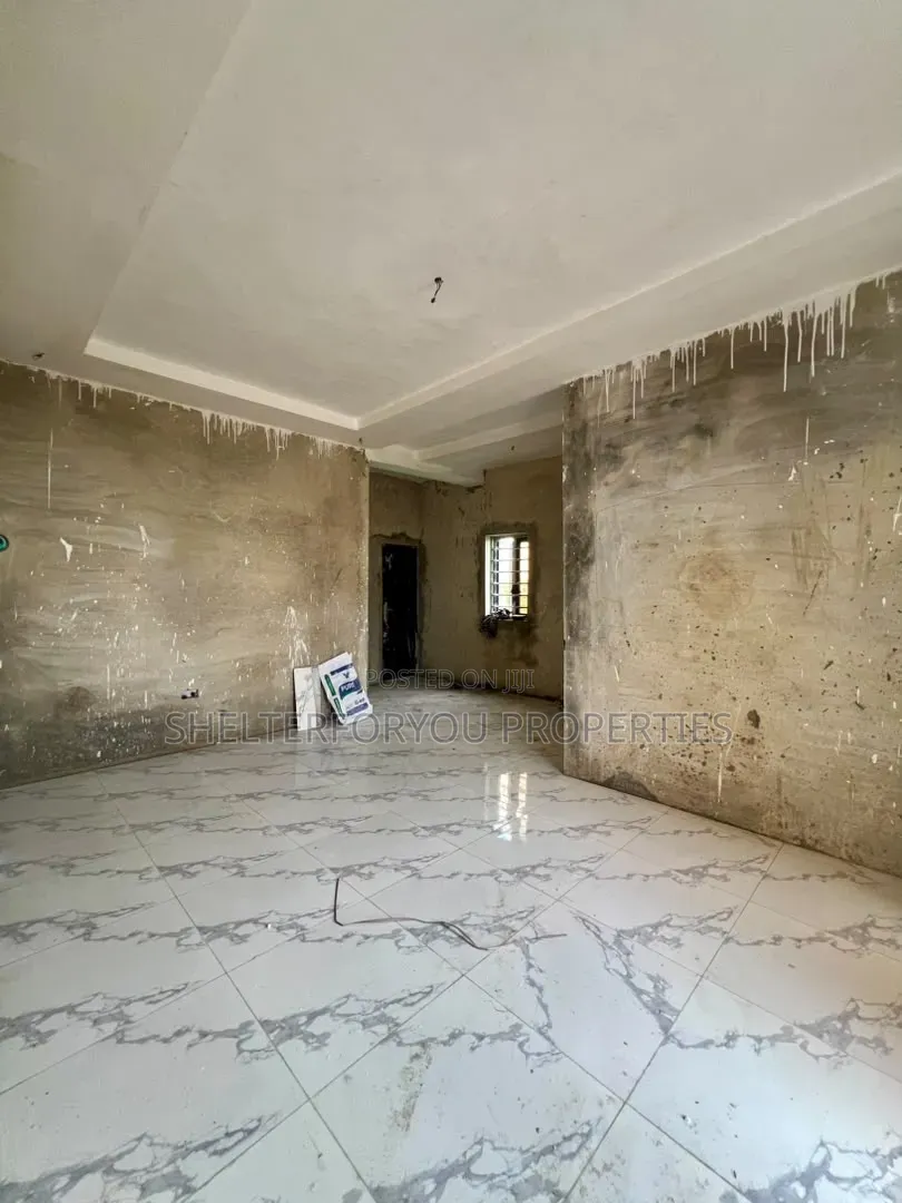 4bdrm House in Off Lekki-Epe Expressway for sale in Off Lekki-Epe Expressway