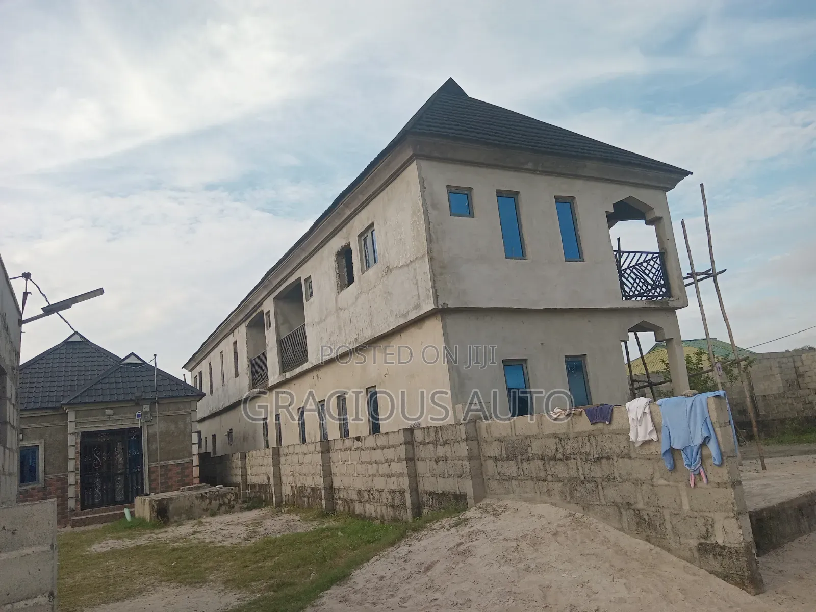7bdrm Block of Flats in Green Haven Estate, Ado / Ajah for sale in Ado / Ajah