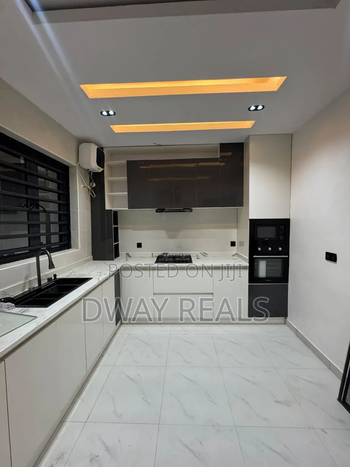 3bdrm Apartment in Lekki Phase 1 for rent in Lekki Phase 1