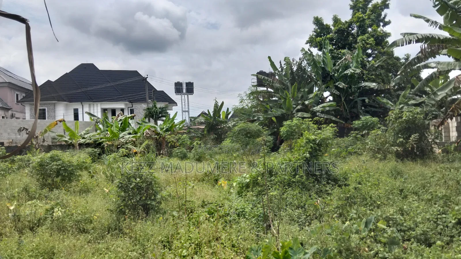 For Sale : 589 Sqmtrs in a Gated Estate, Peter Odili, Ph in New Layout