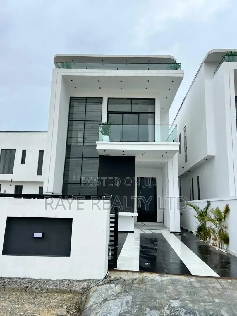 5bdrm Duplex in Ajah for sale in Ajah