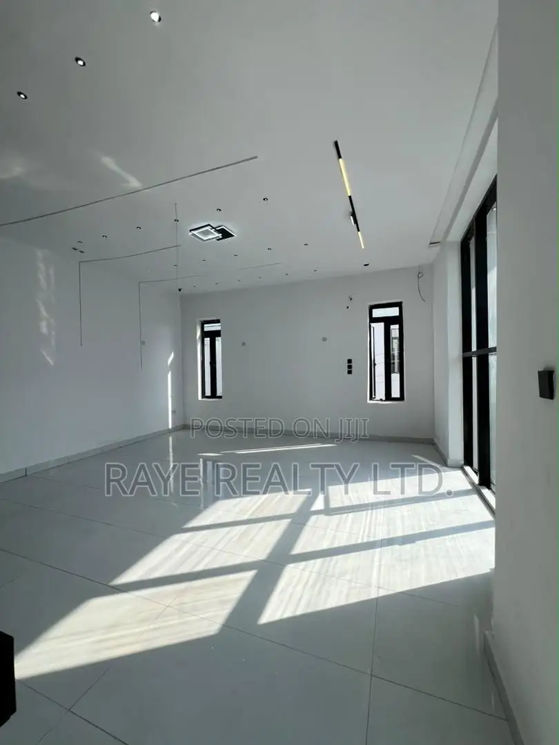 4bdrm Duplex in Ajah for sale in Ajah