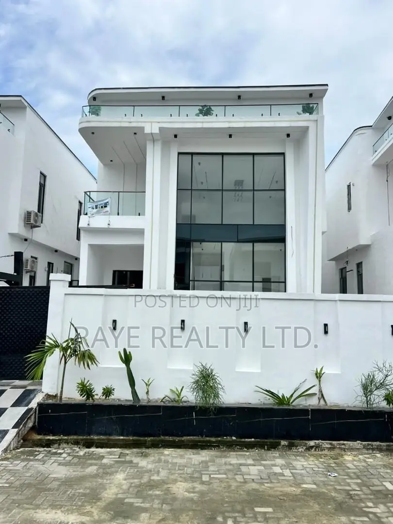 5bdrm Duplex in Ajah for sale in Ajah