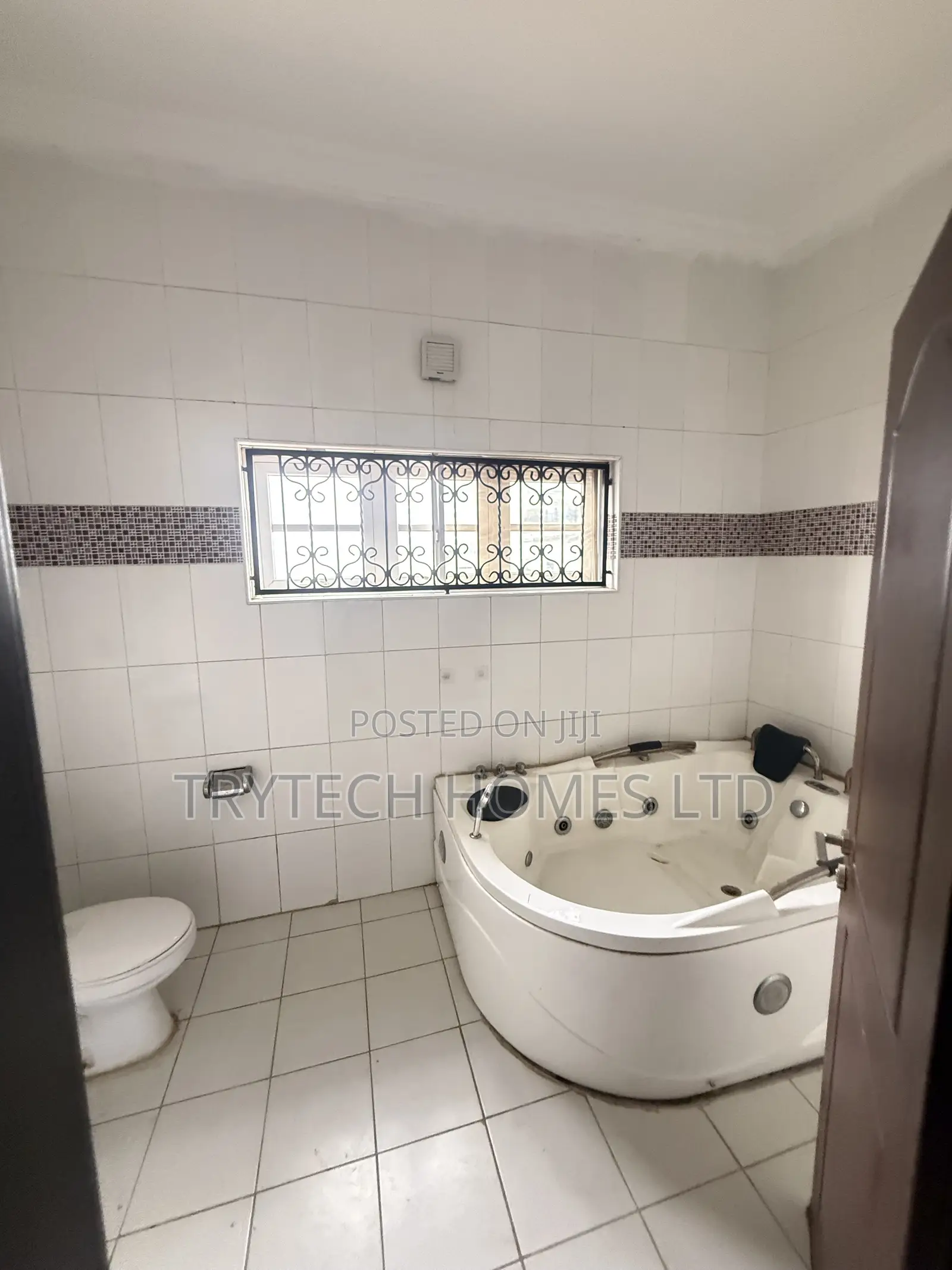 4bdrm Townhouse / Terrace in Katampe Extension for rent in Katampe Extension