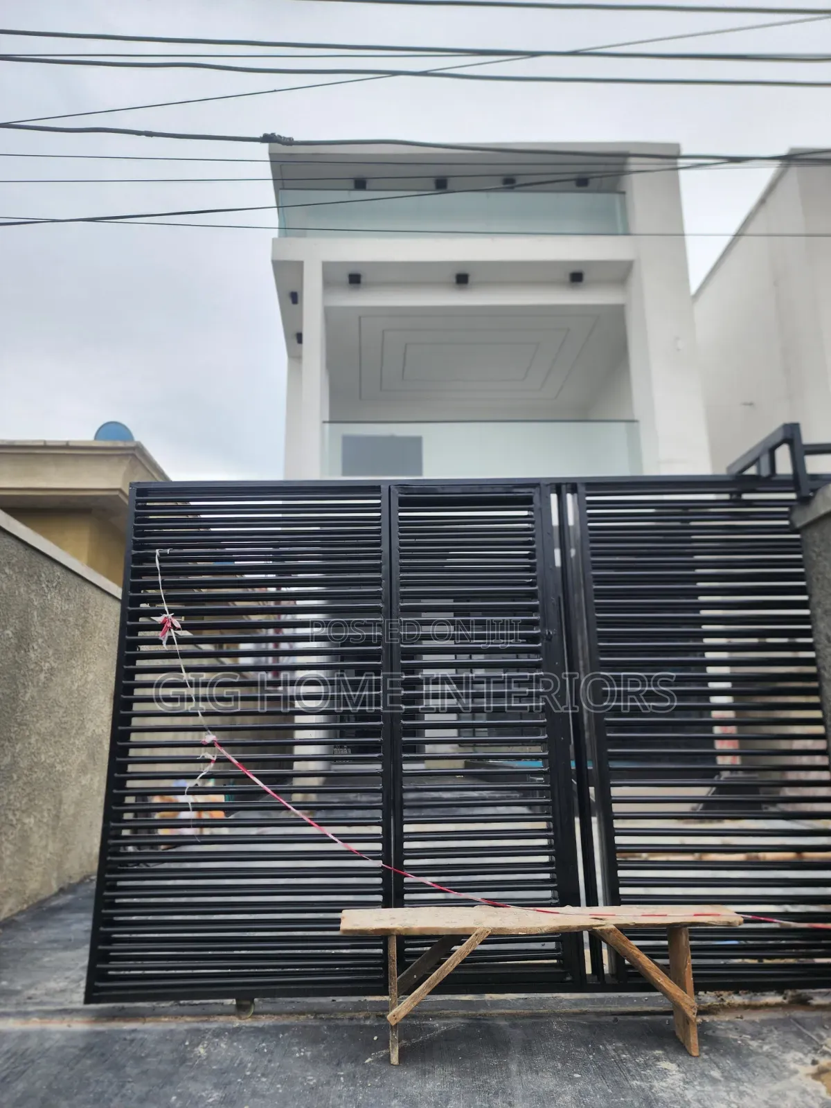 5bdrm Duplex in Bera Estate, Chevron for sale in Chevron
