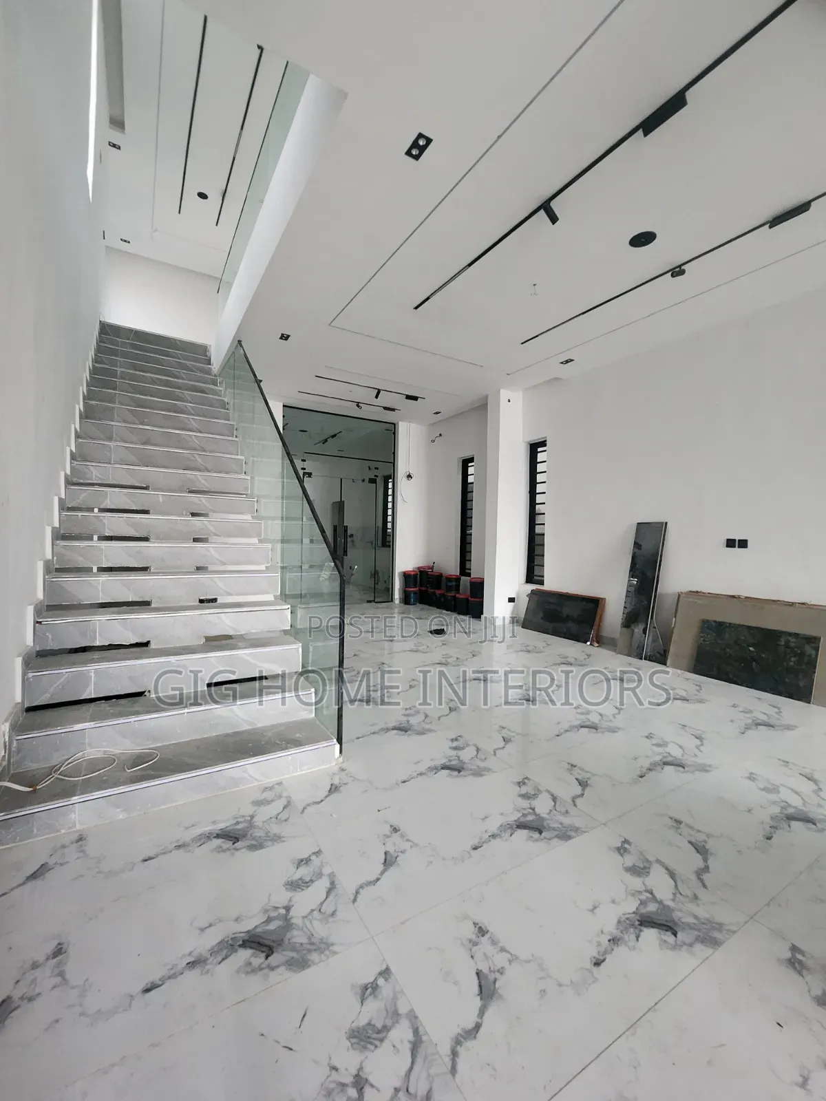 5bdrm Duplex in Bera Estate, Chevron for sale in Chevron
