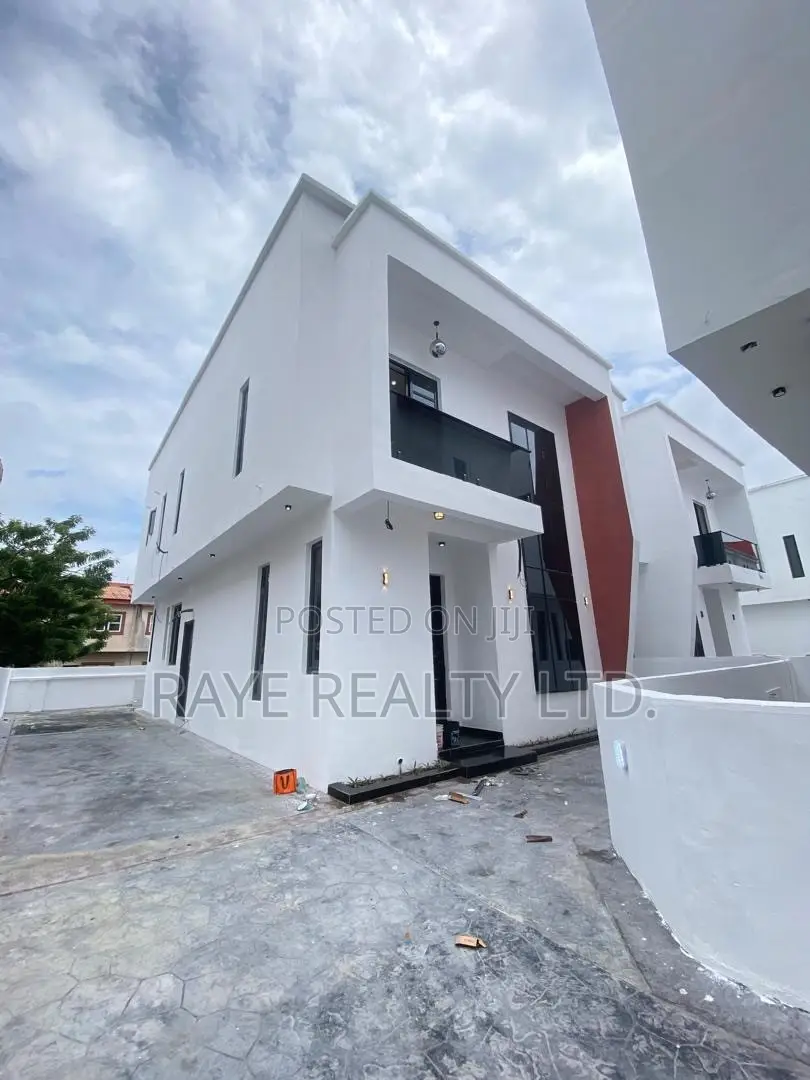 4bdrm Duplex in Sangotedo for sale in Sangotedo