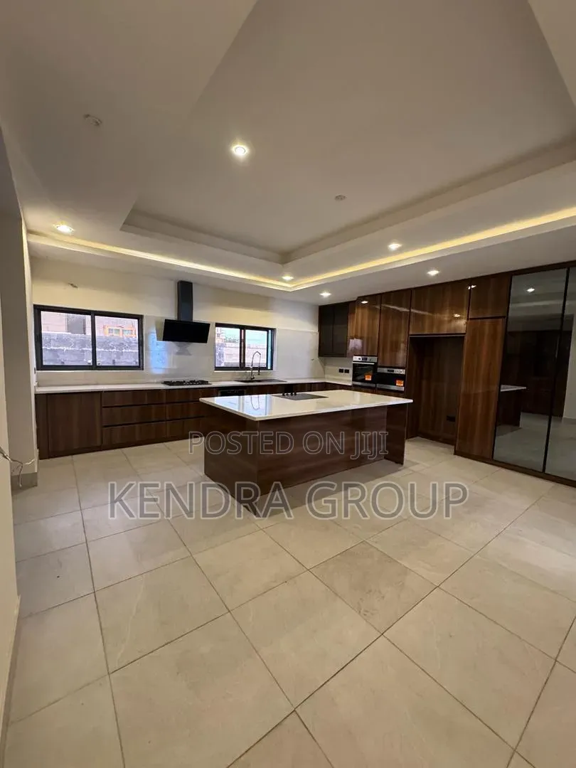 5bdrm Maisonette in Ikoyi for sale in Old Ikoyi