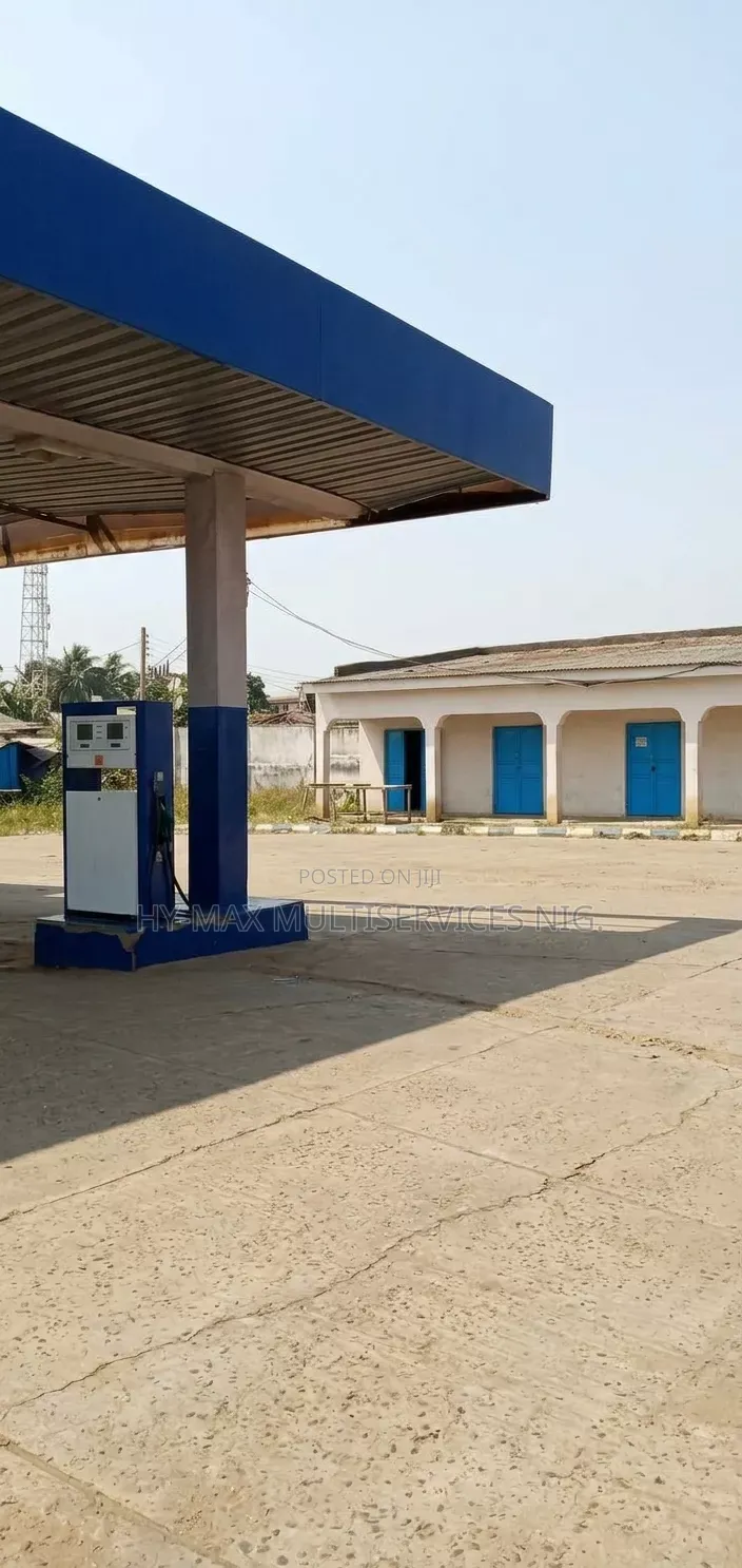 Prime Strategic Filling Station for Lease in Kaduna Road, Suleja in Suleja