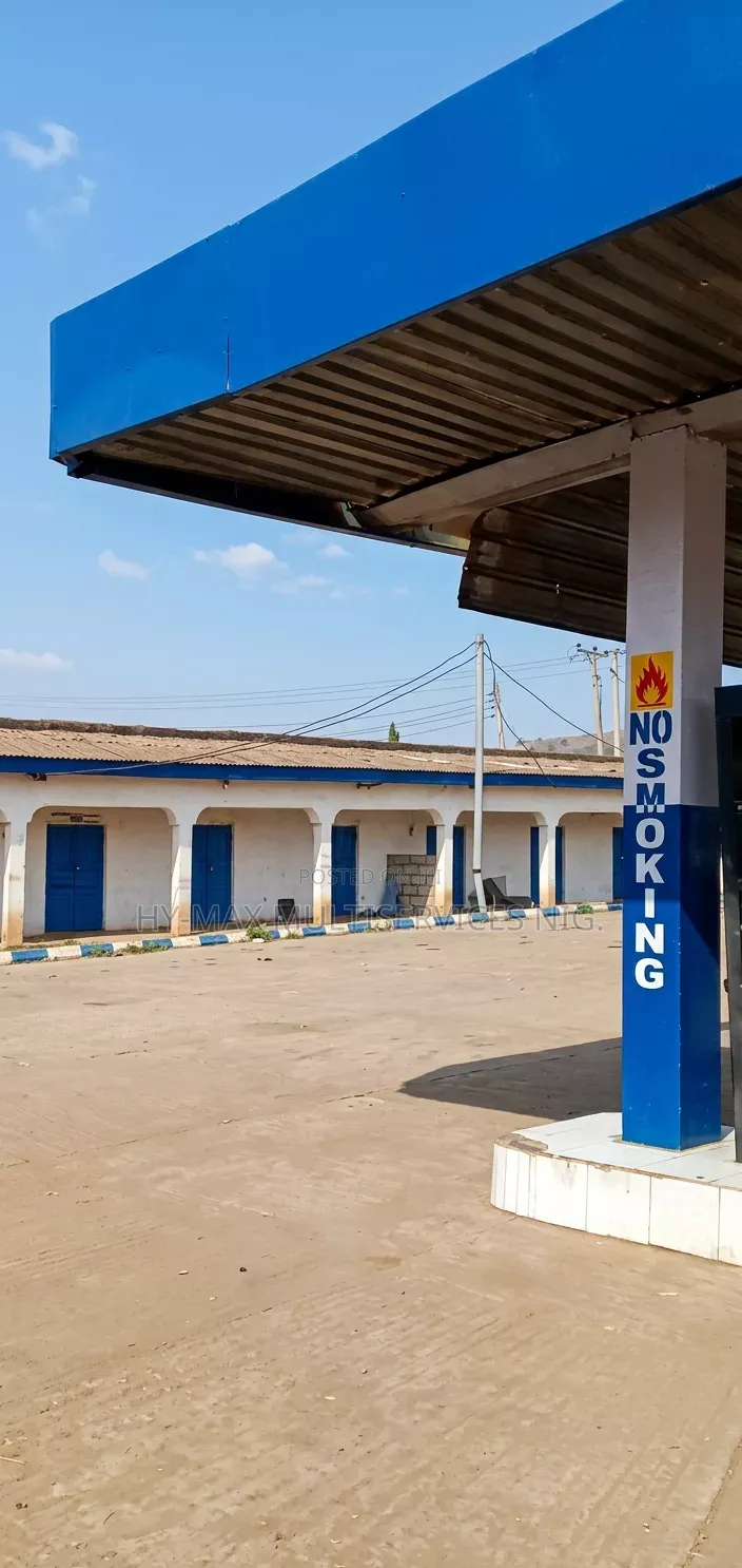 Prime Strategic Filling Station for Lease in Kaduna Road, Suleja in Suleja
