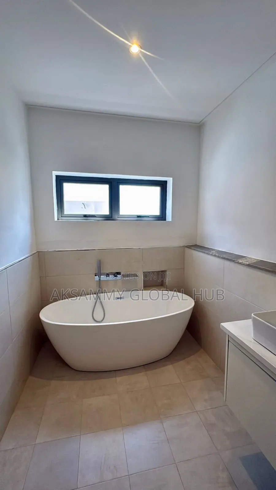 Furnished 5bdrm Duplex in Kolapo Ishola, Ibadan for sale in Ibadan