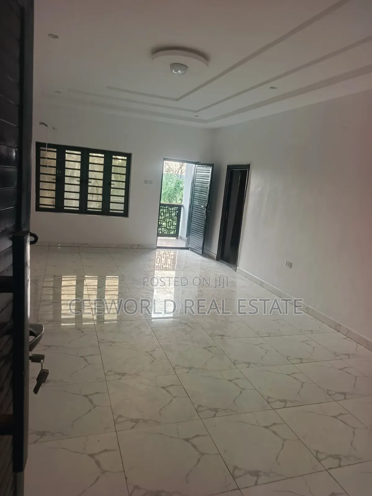 Spacious Open Plan Office Space at Challenge Ibadan in CHallenge / Ibadan