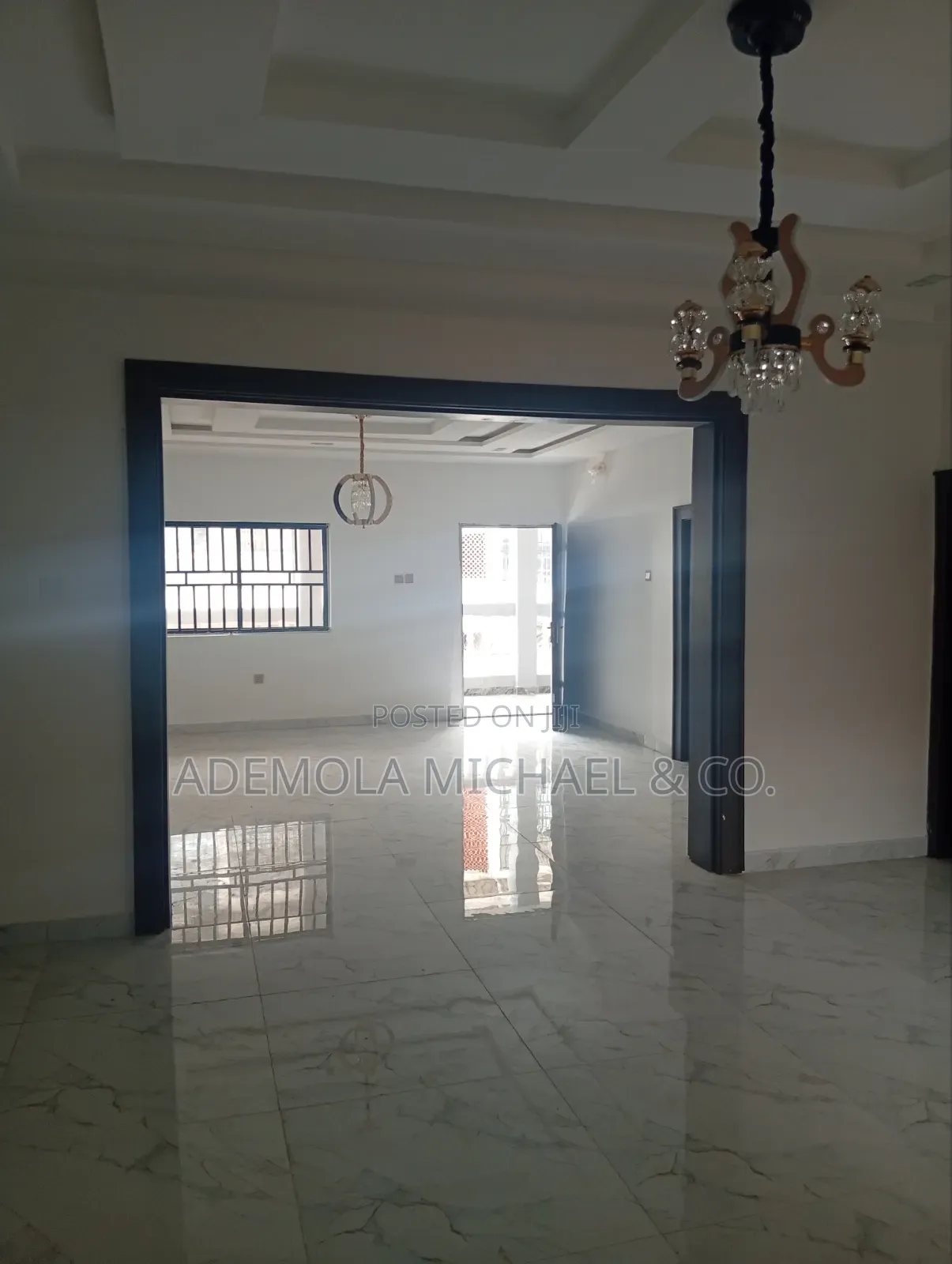 3bdrm Block of Flats in Area11 Abuja for rent in Area 11