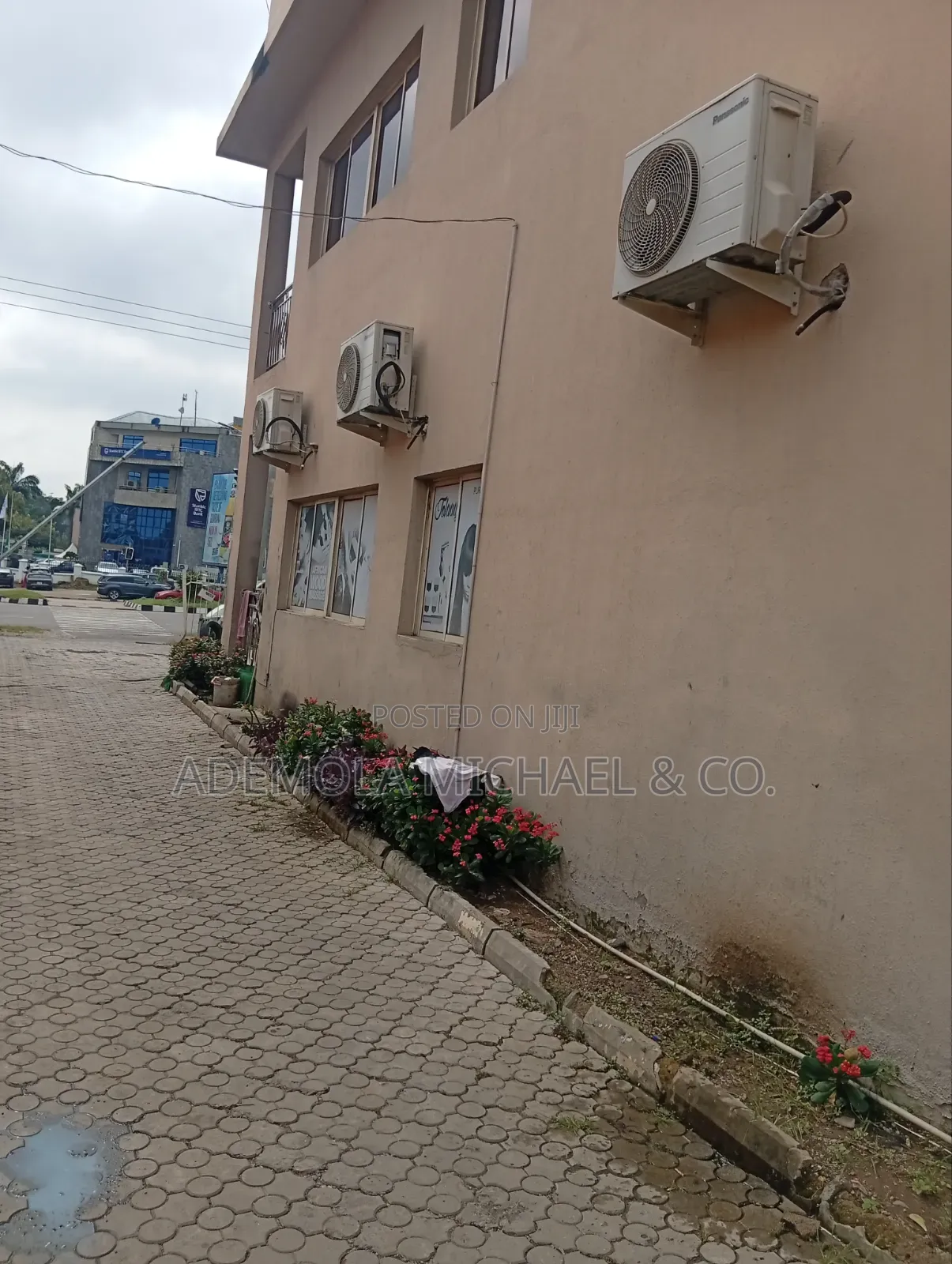 Commercial Property for Sale in Area 11