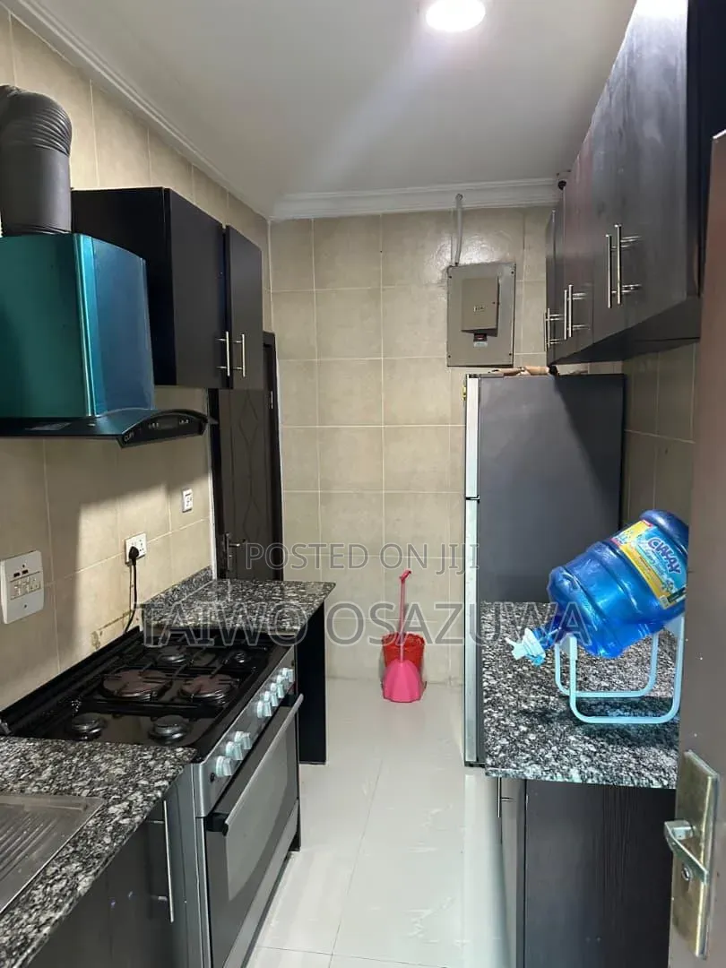 3bdrm Bungalow in Orchid Road, Lekki Expressway for sale in Lekki Expressway