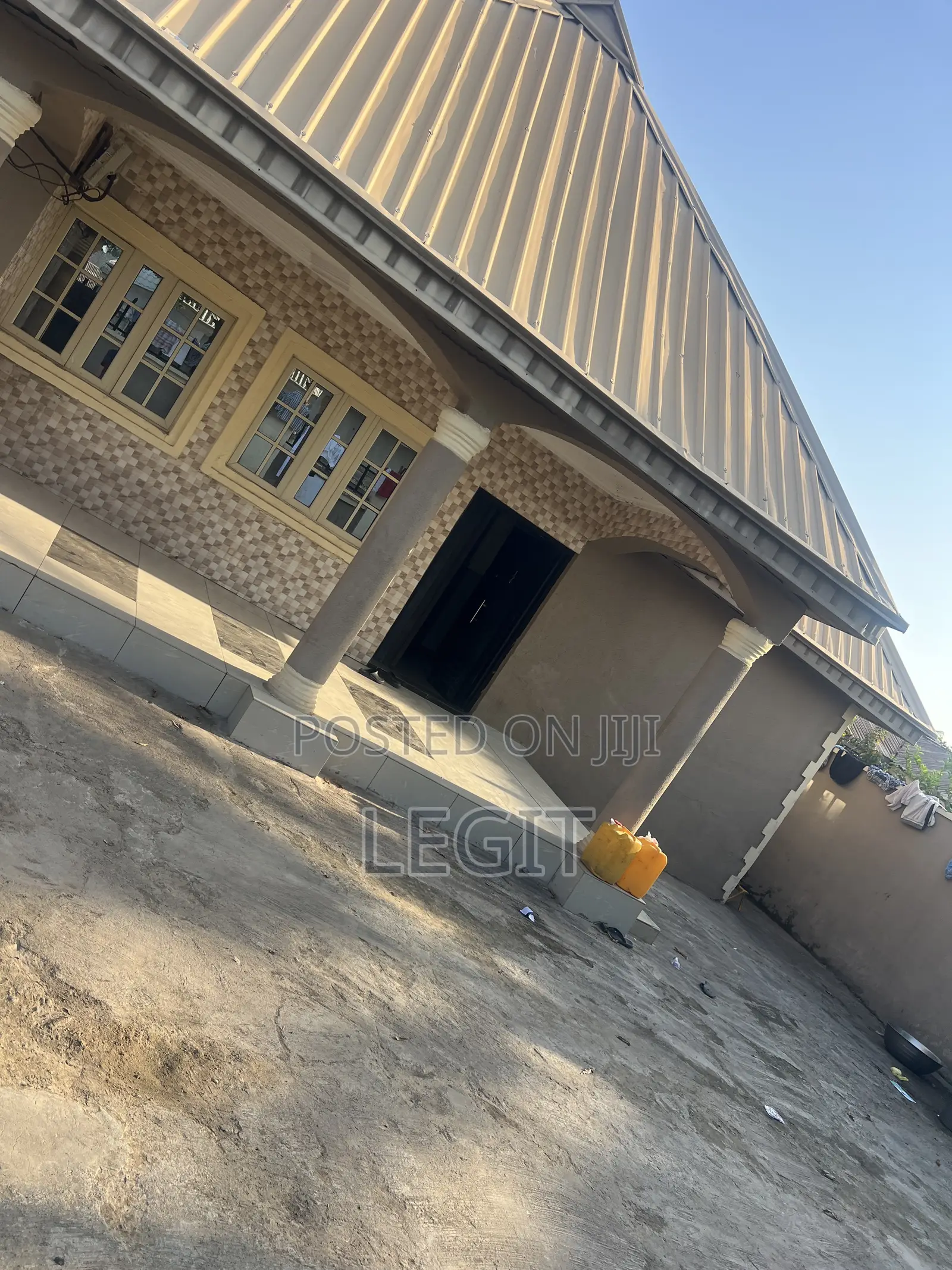 4bdrm Bungalow in Minna for sale in Minna