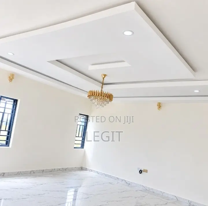 3bdrm Bungalow in Minna for sale in Minna