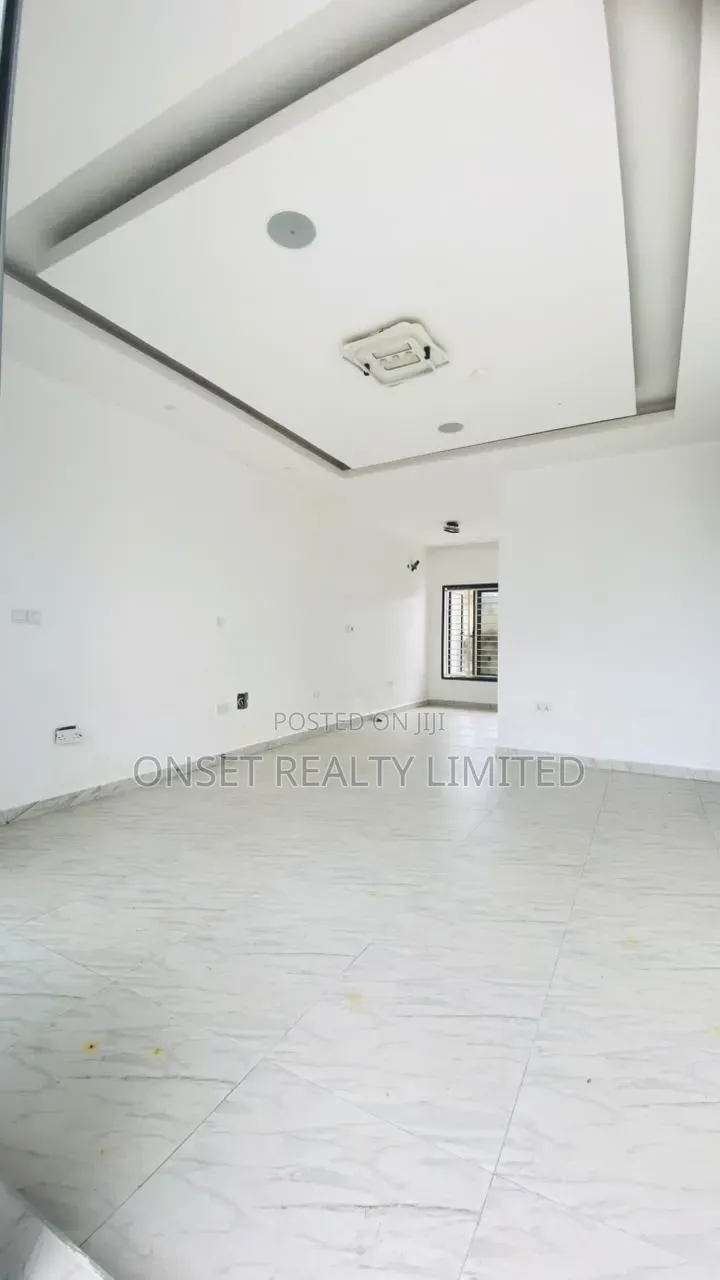 2bdrm Apartment in Abraham Adesanya Estate for rent in Abraham Adesanya Estate